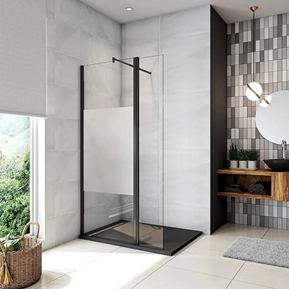 Premium sklené sprchové zásteny s 8mm nano sklom | Číre bezpečnostné sklo s chrómovými kovovými držiakmi | Bezrámový dizajn pre moderné kúpeľne | Odolná ochrana proti vode | Jednoduchá inštalácia a údržba | Štýlové riešenie pre malé aj veľké sprchové kúty